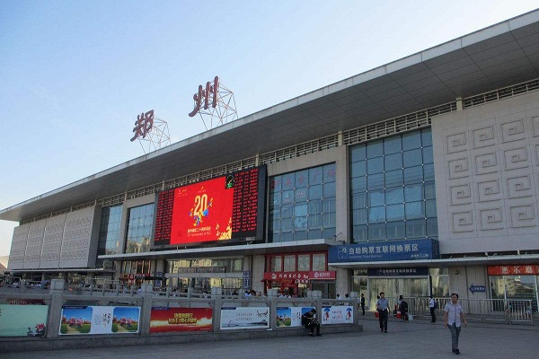 郑州火车站优秀广告资源位及投放价格盘点